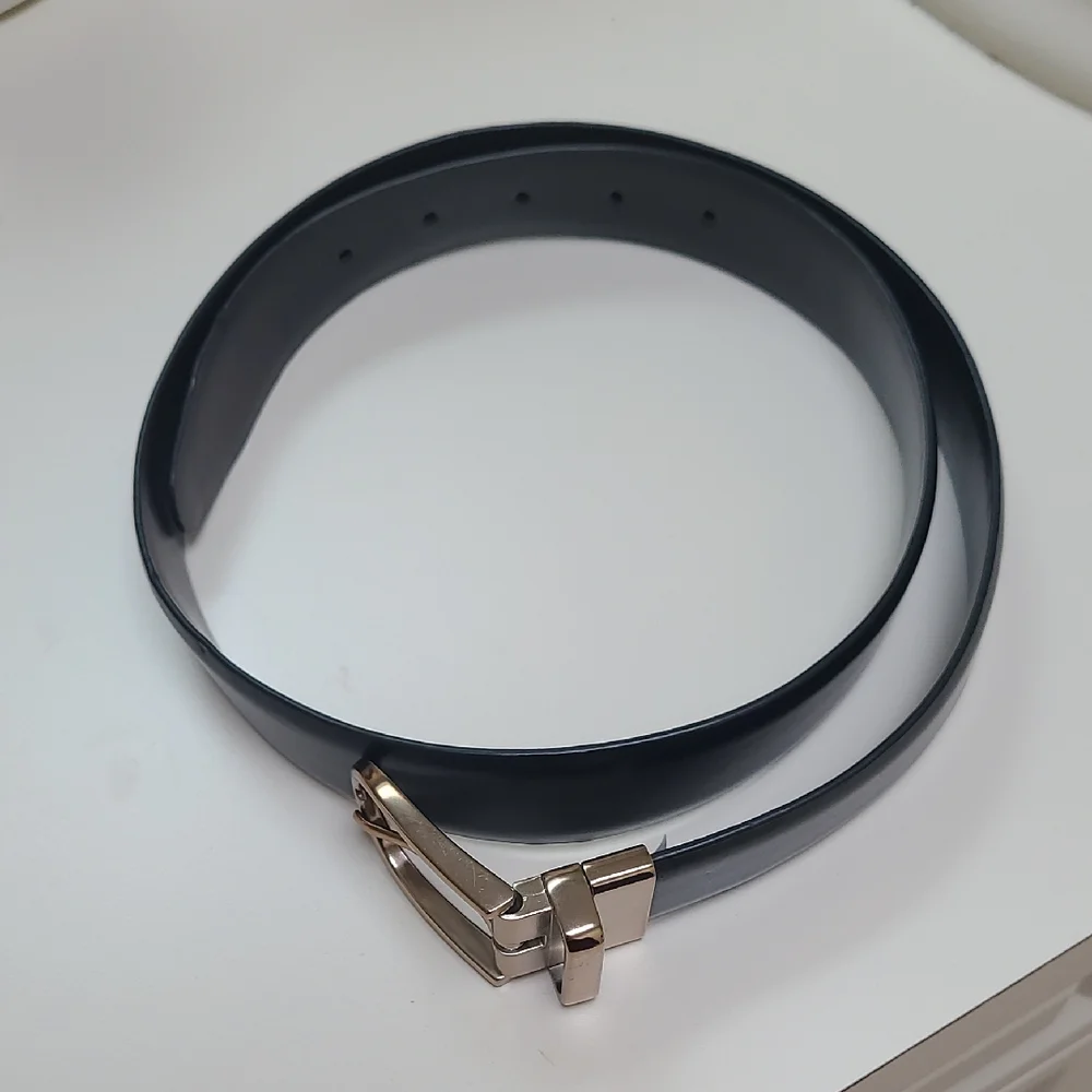 Elegant Black Leather Belt